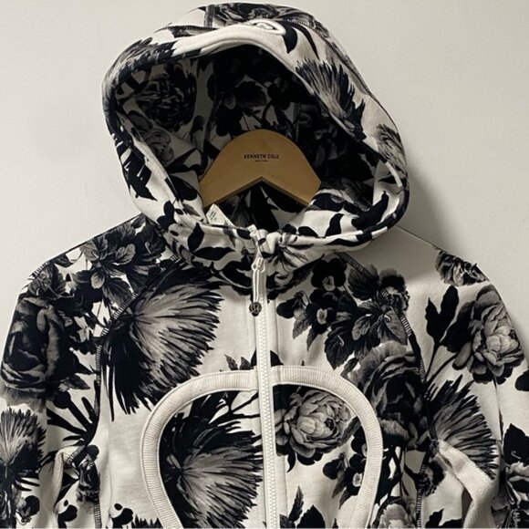 Lululemon Scuba Hoodie White & Black Size 8 with Thumbholes - Picture 5 of 9